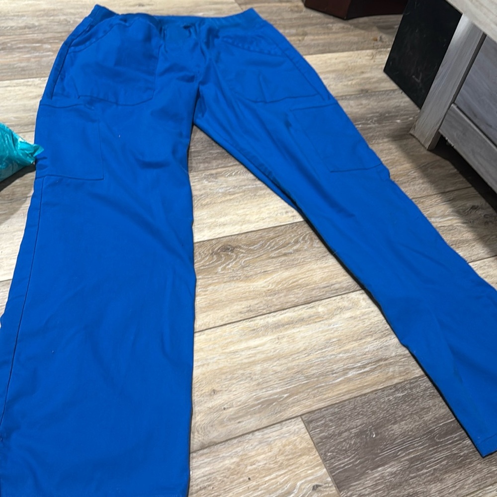 Scrub pants